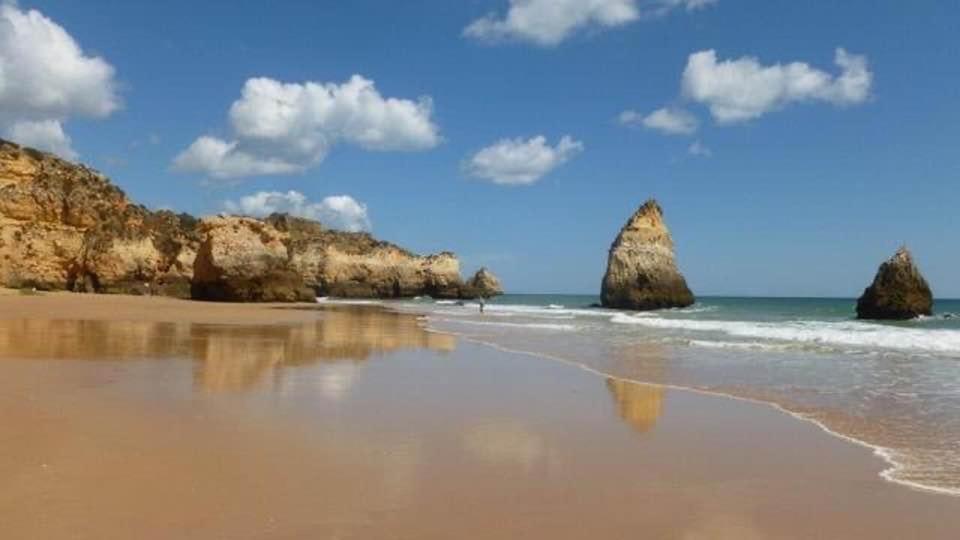 Praia_da_rocha_vista_mar/ocean_view